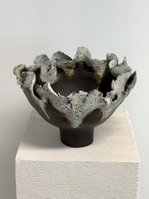 LUNA ‘UMBRIEL’ FRILLED BOWL